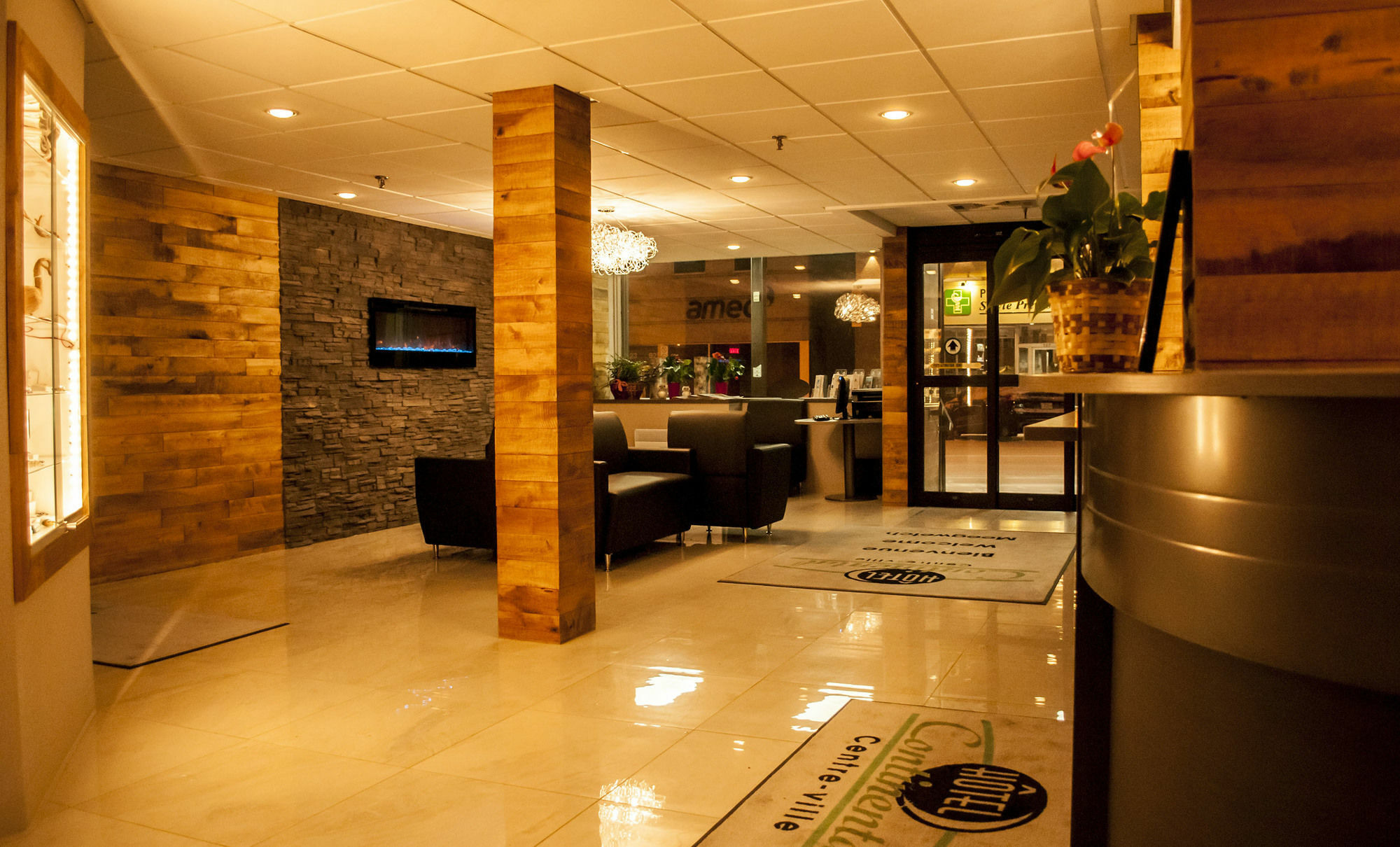 Hotel Continental Centre-Ville 瓦勒多 外观 照片